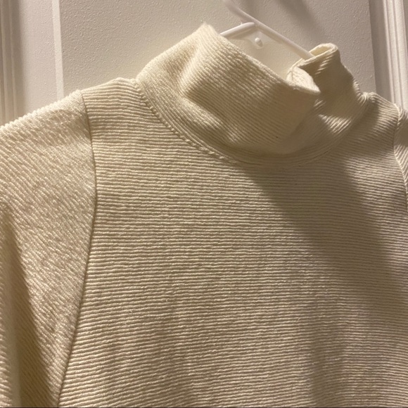 Madewell Textured Mock Turtleneck - Picture 3 of 9